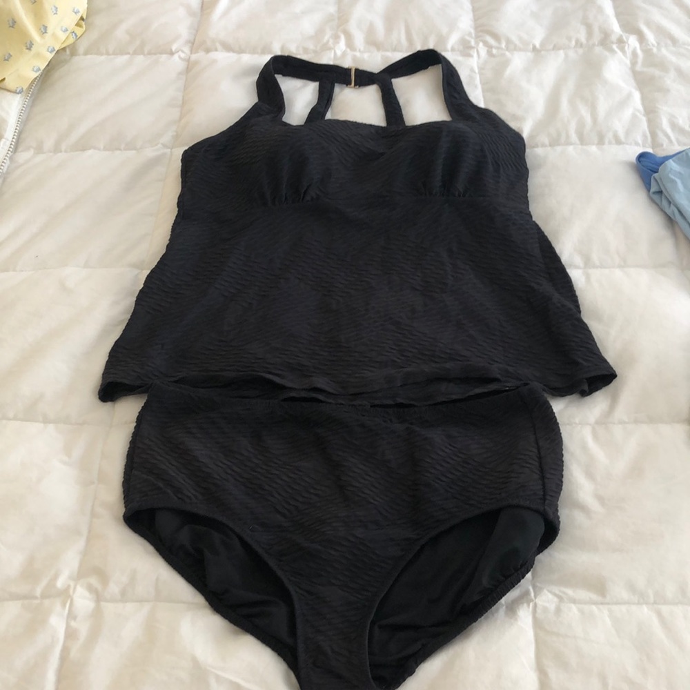 Lands End, black textured tanking size 16W, black